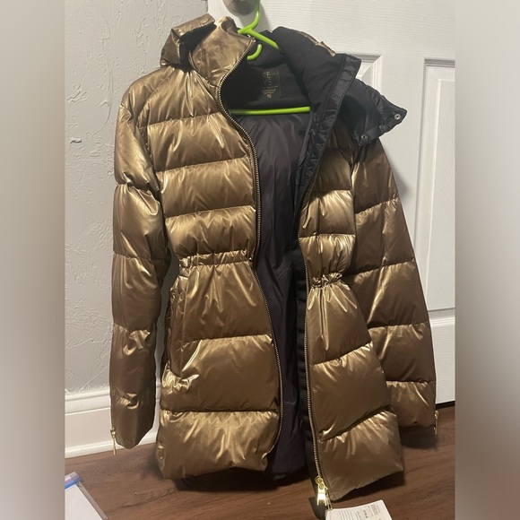 NWT very oversized Athletes Alicia Keyes gold puffy - Picture 7 of 11